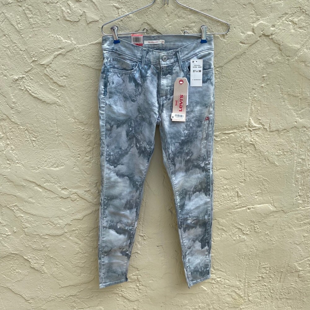 Levi’s skinny jeans